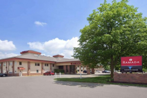  Ramada by Wyndham Saginaw Hotel & Suites  Сагинау